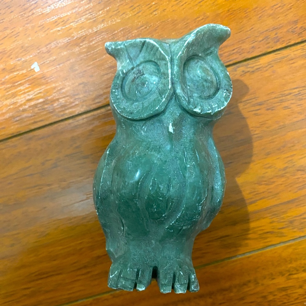 Green aventurine crystal owl